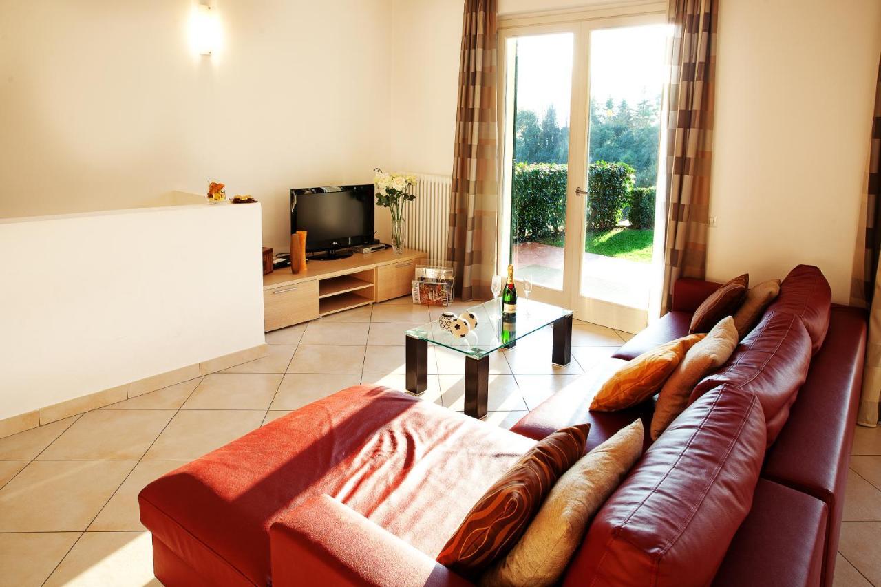 Tremezzo Residence-11 Apartments To Choose From In An Exclusive Residence By Italian Apartments Exterior foto